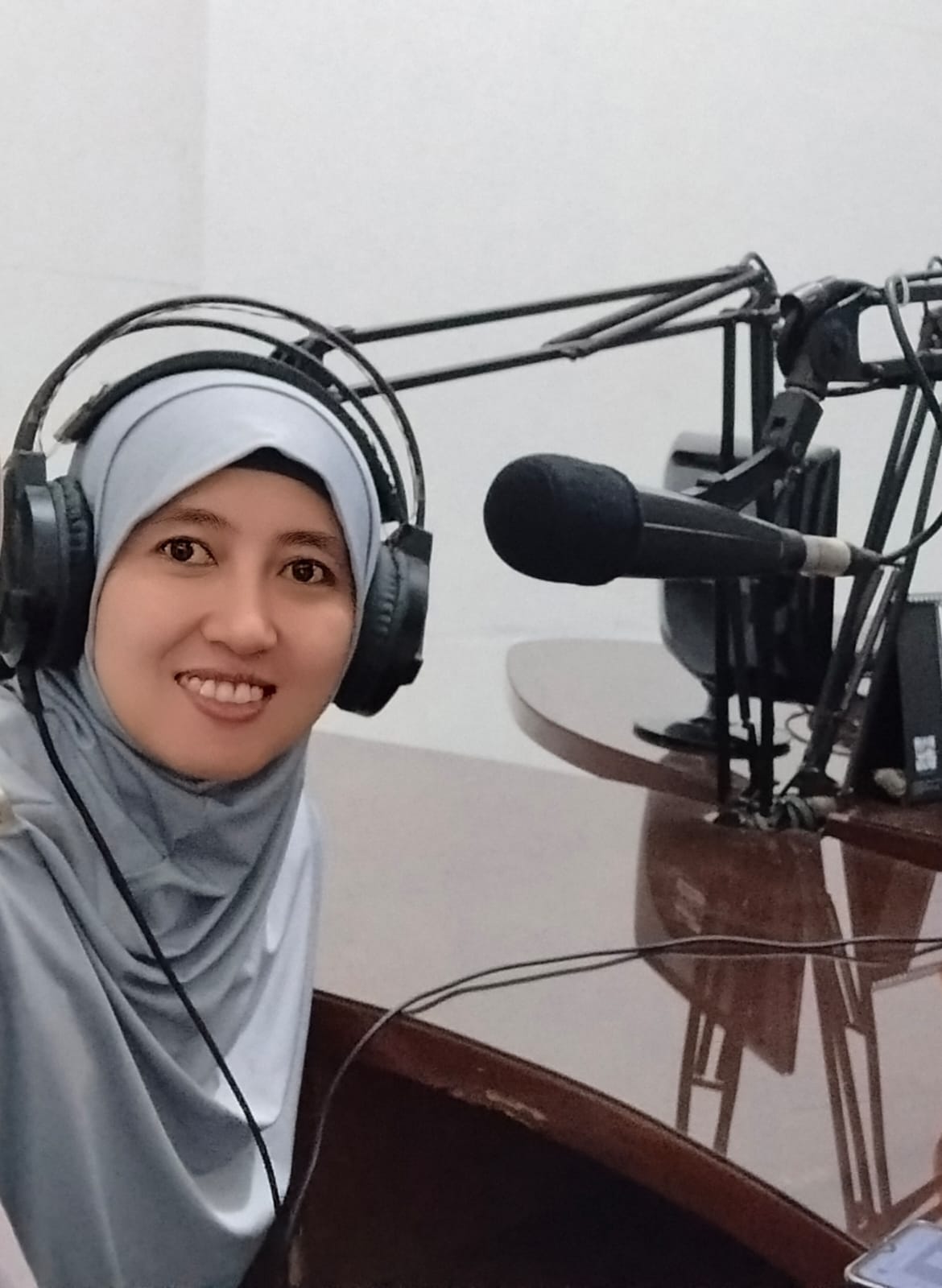 Dr. Lina Marlina